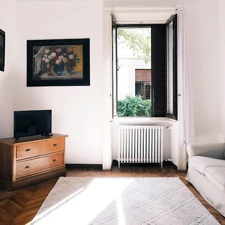 Apartament Comecasa Bocconi 3bdr *