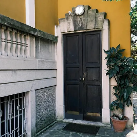 Apartmán Comecasa Bocconi 3bdr